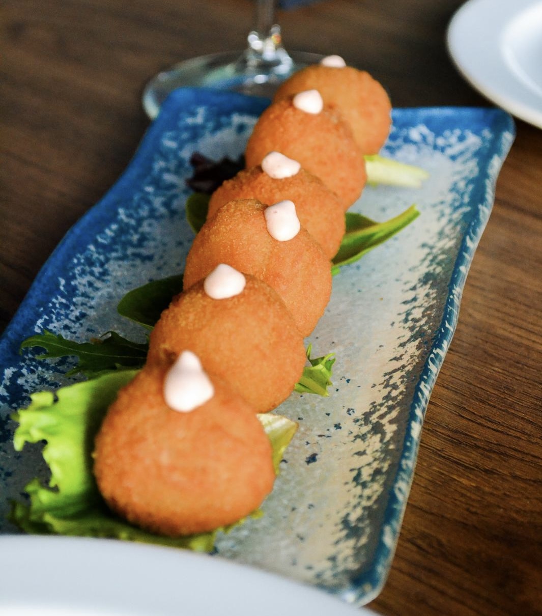 CROQUETAS CEBOLLA CARAMELIZADA Y QUESO AZUL