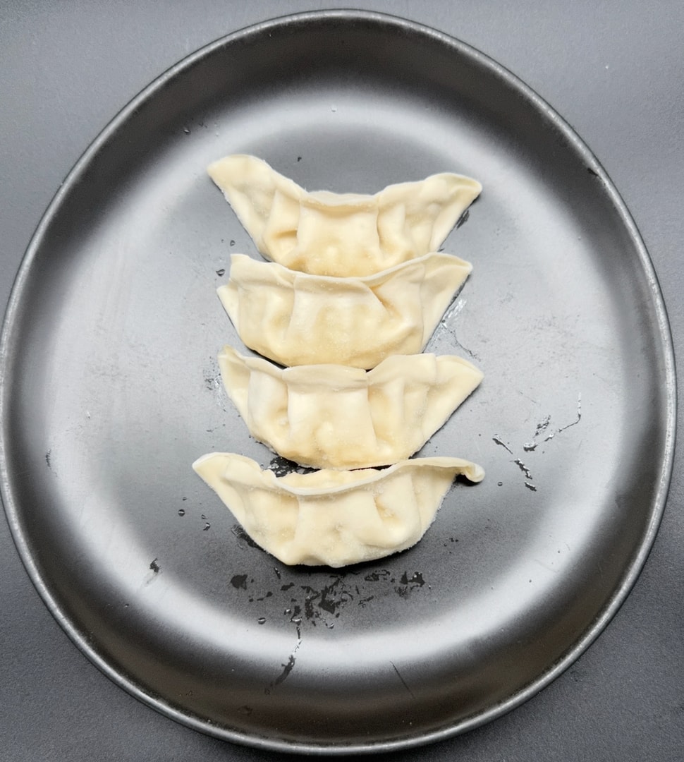 17 GYOZA DE CERDO