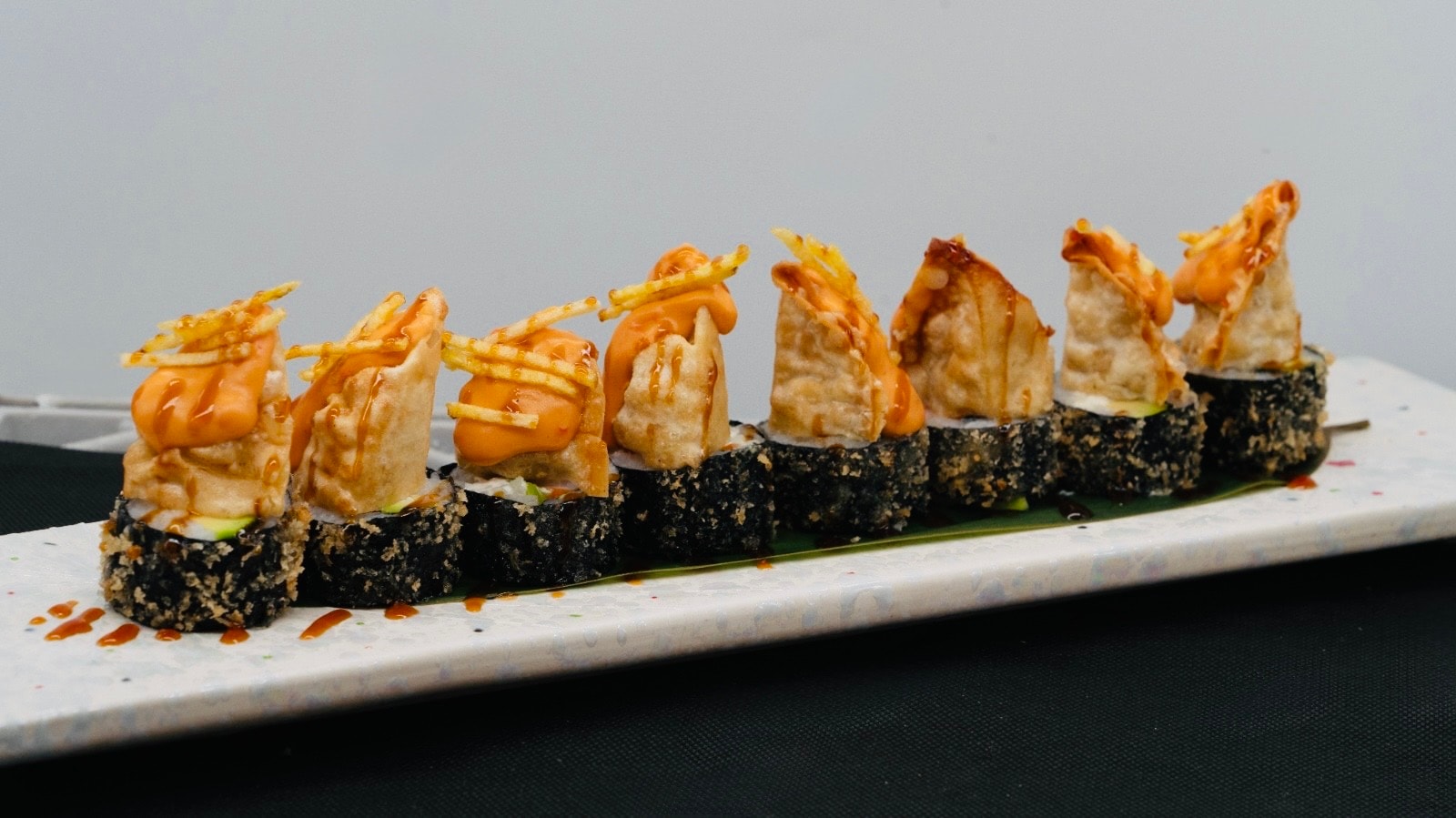 129. FUTOMAKI DE GYOZA TEMPURIZADO