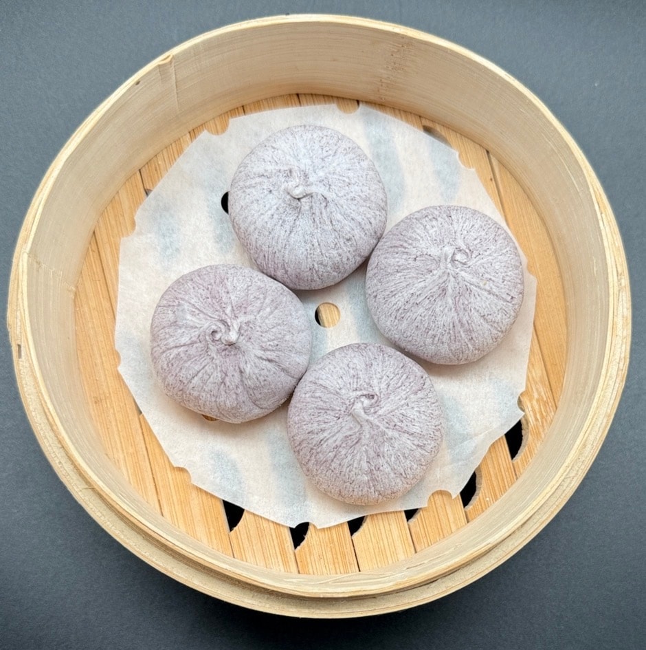 29A. BAOZI DE CERDO IBERICO CON SALSA DE TRUFA 4PZS