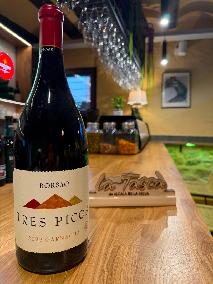 Aragón. BORSAO TRES PICOS 1,5L MAGNUM