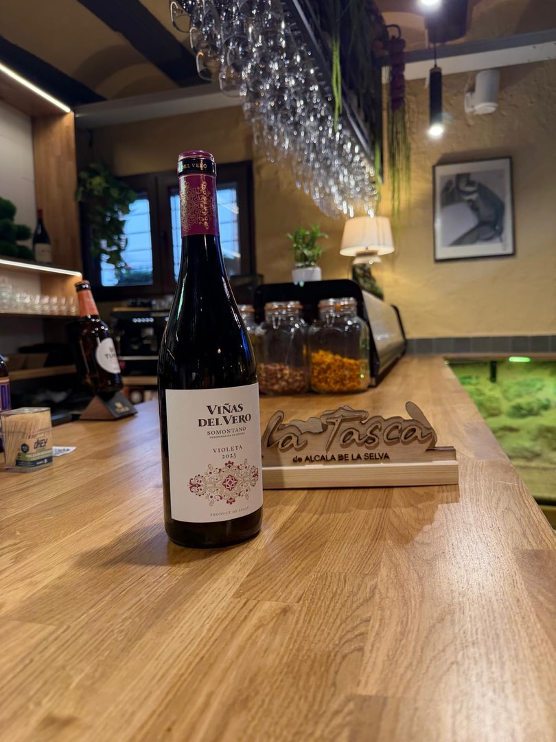 Aragón.  Violeta Viñas del Vero 750ml