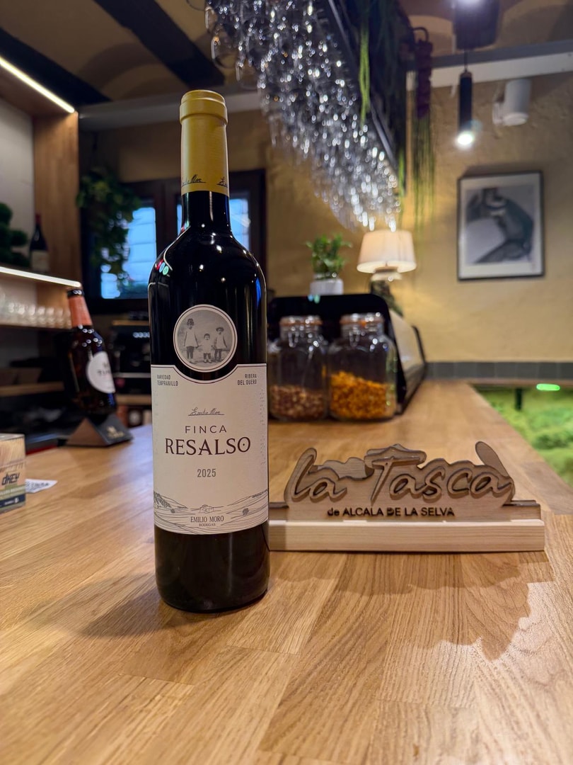 Ribera del Duero . Finca Resalso Joven 750ml