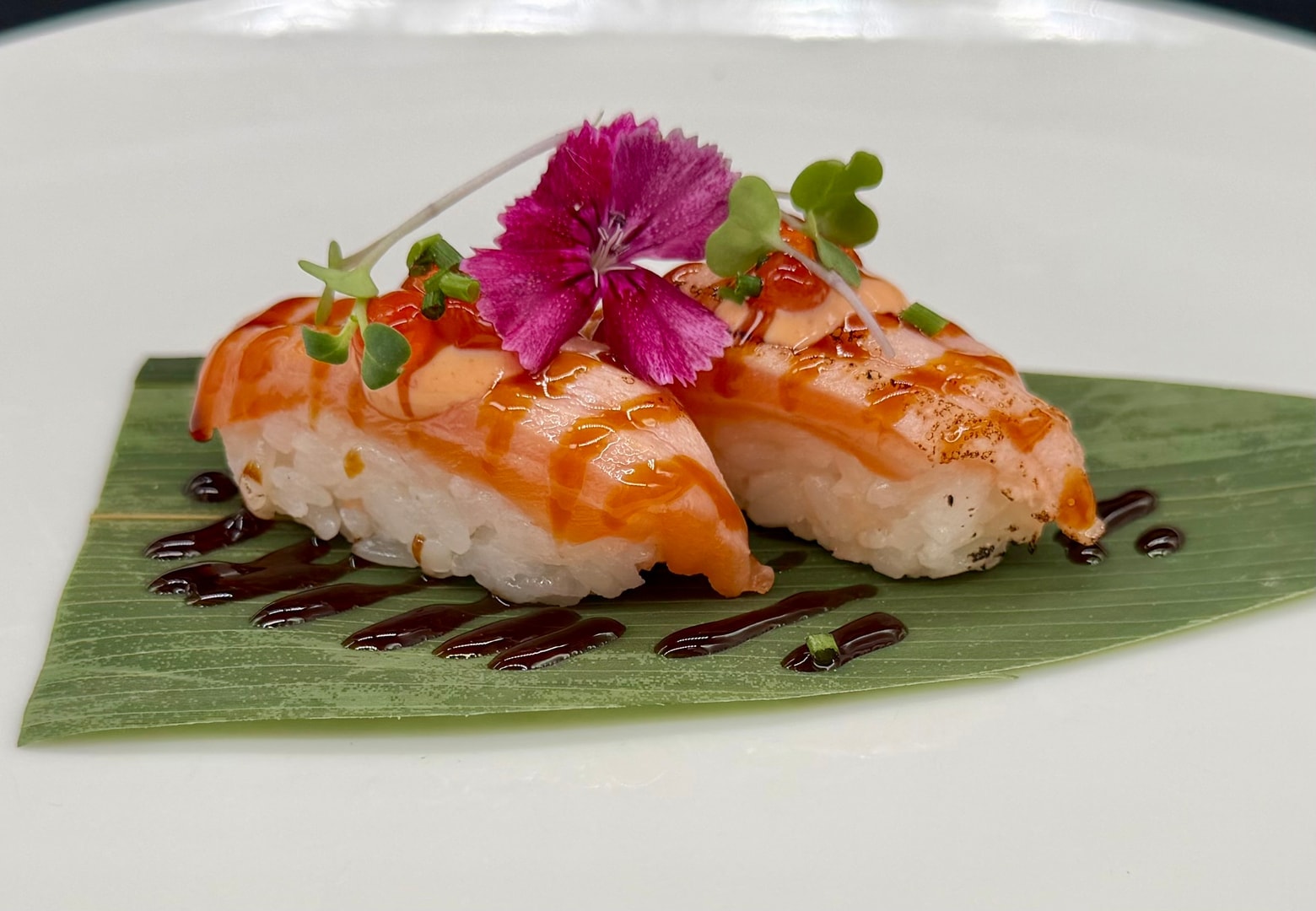 37. NIGIRI DE SALMON FUME 2PZS
