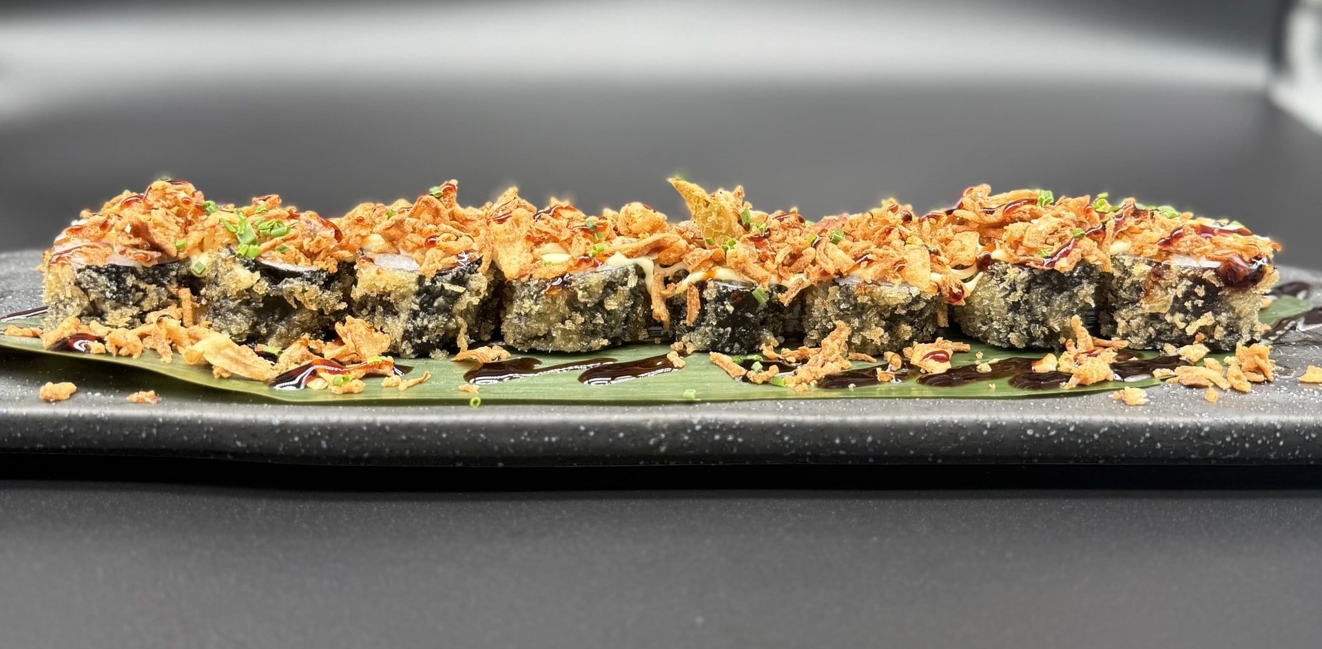 128A FUTOMAKI TUNA CRUJIENTE