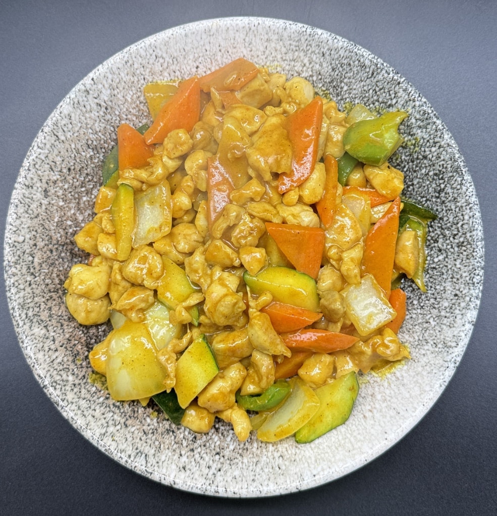 196 POLLO AL CURRY